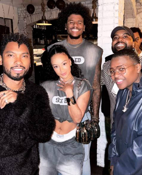 中国出现又一实力拳击推广人，斩世界双料大奖，吸引传奇拳王合作（中国又涌现一位实力拳击推广人，摘得世界双奖，引来传奇拳王携手合作）