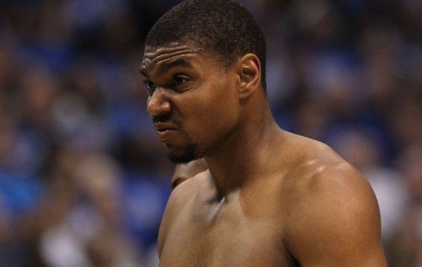 CBA广东队连续四场胜利，状态火热（CBA广东男篮豪取四连胜，势头正盛）