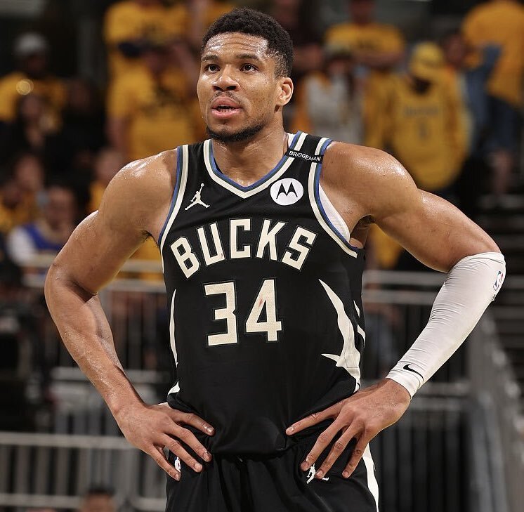 半场战报：多特1-1博德闪耀，布兰特建功，阿里萨米扳平（半场速报：多特暂1-1博德闪耀，布兰特先拔头筹，阿里萨米扳平）