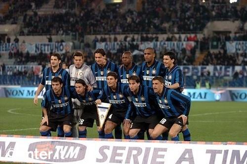 意媒：卡洛斯-奥古斯托接近与国米续约至2030年，年薪300万欧（意媒：卡洛斯-奥古斯托将与国米续约至2030，年薪300万欧）